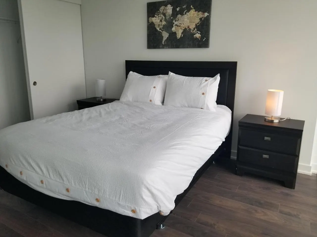 Furnished Apartments At Yonge & Eglinton By Canvas Toronto